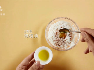 甜粽子和咸粽子都过时了！鲜果粽子才是王道 